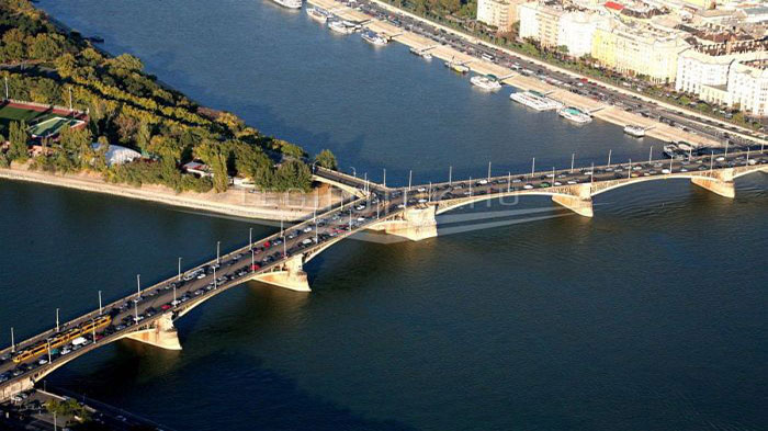 Margit híd felújítás (2010)